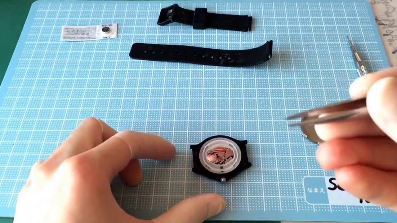 チープカシオ電池交換 - YouTube