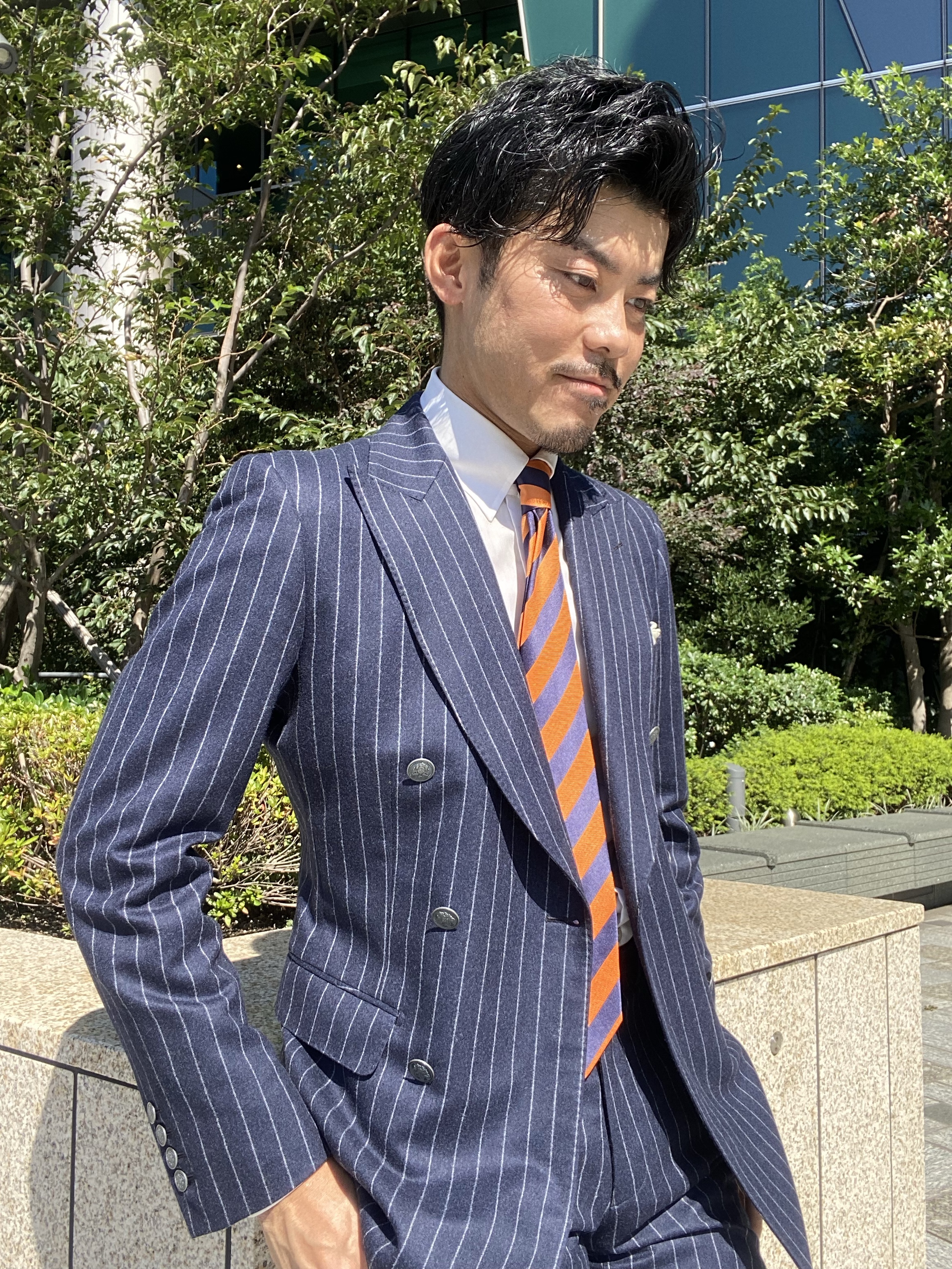 CANONICO(カノニコ)のツヤが綺麗なSUPER'120フランネルダブルブレスト