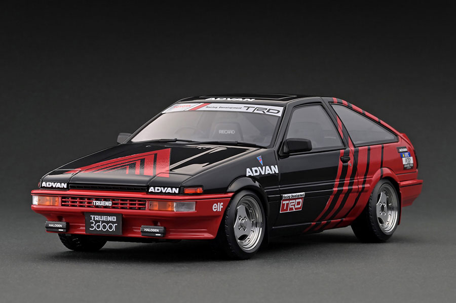 IG3284 1/18 Toyota Sprinter Trueno 3Dr GT Apex (AE86) Black/Red