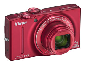 1600万画素＆14倍ズームのスリムコンパクト「COOLPIX S8200