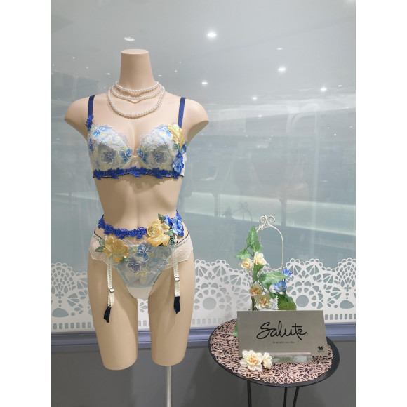 ワコール「サルート」新作入荷のお知らせ │ 浦和PARCO-パルコ-