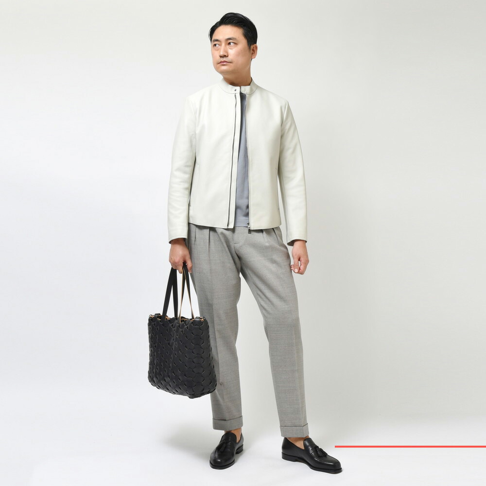 ALTACRUNA（アルタクルーナ）ラムレザースタンドカラーシングル