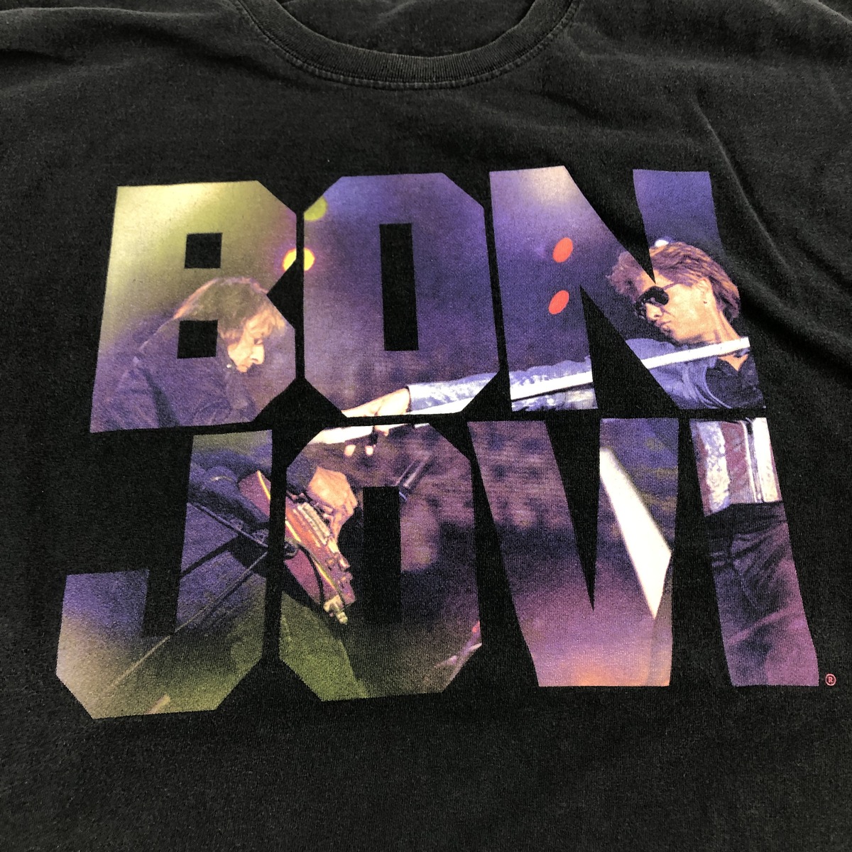古着 BON JOVI ボンジョヴィ バンドTシャツ バンT メンズXL相当
