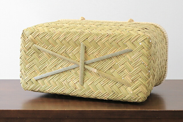 スズ竹市場かご(岩手県鳥越竹細工/籐ハンドル/力竹入り/ミニサイズ)(約