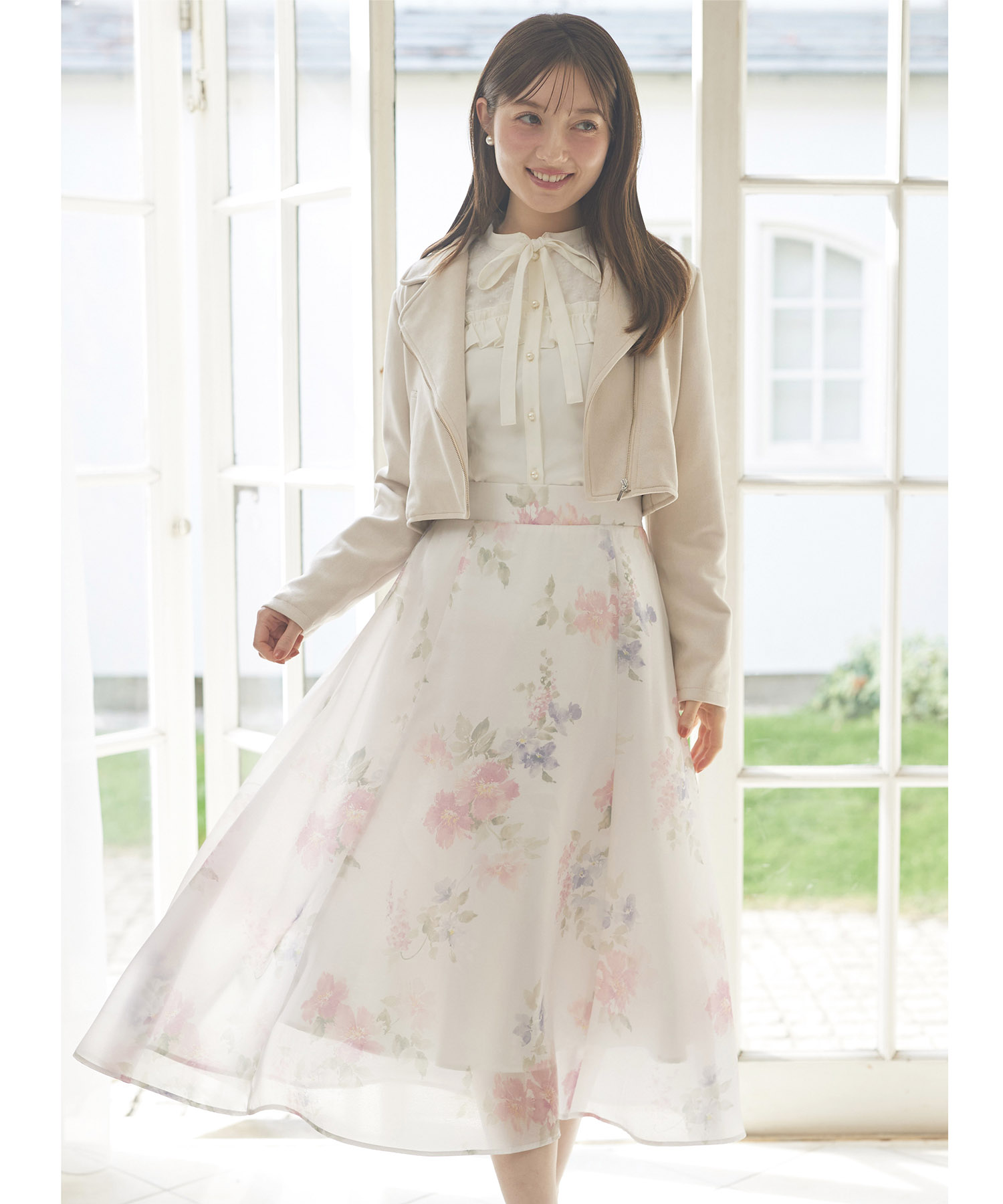 ウエストリボン付きラメシアーフラワープリントフレアスカート