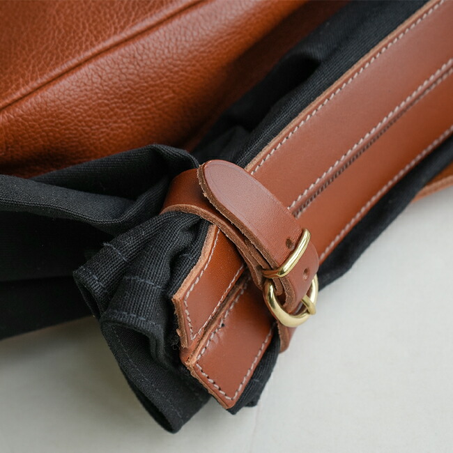 ◇【国内正規販売店】[41014-2-]IL BISONTE(イルビゾンテ) キャンバス