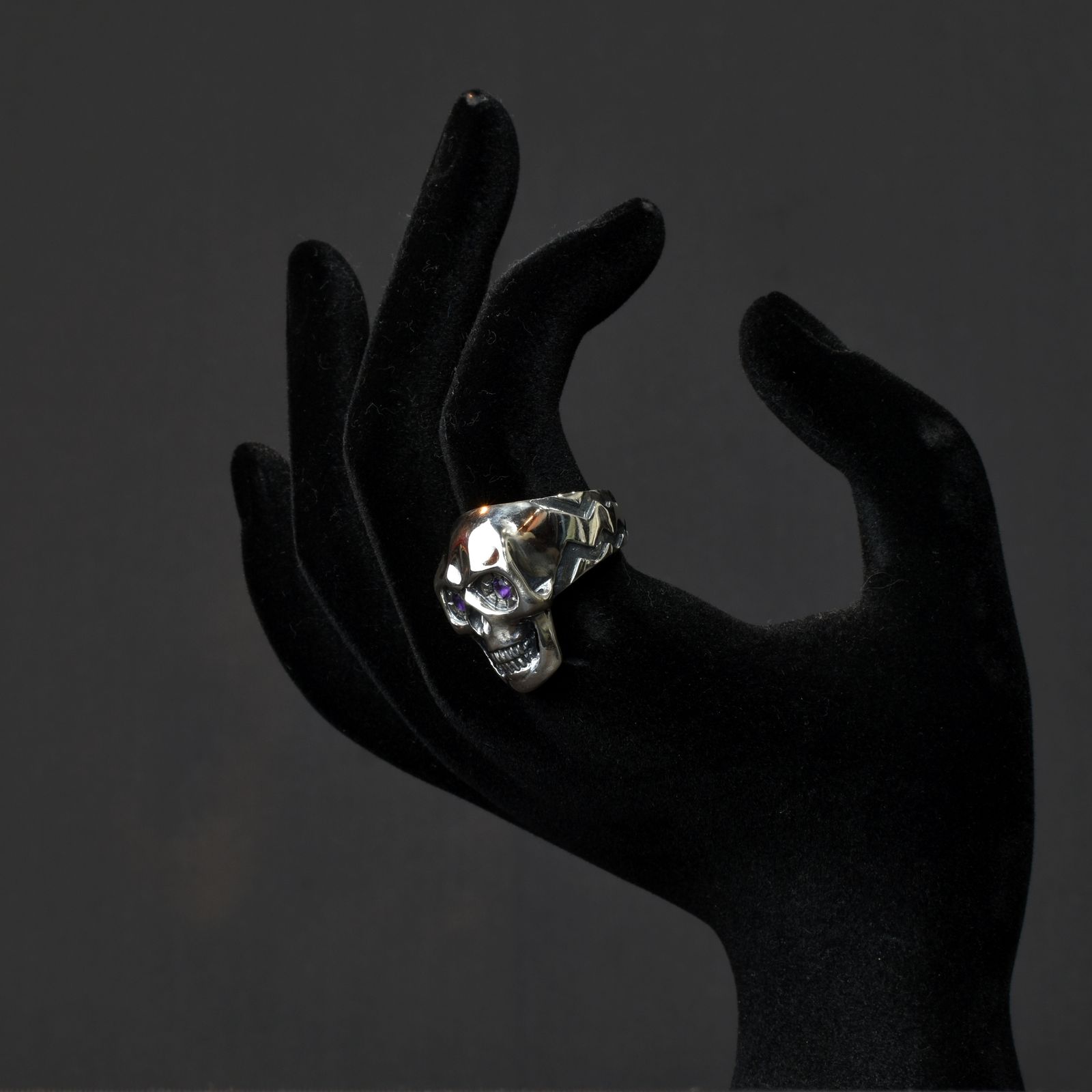 CALEE - × D.O.D LUCKY SKULL RING ＜AMETHYST＞ (SILVER / AMETHYST