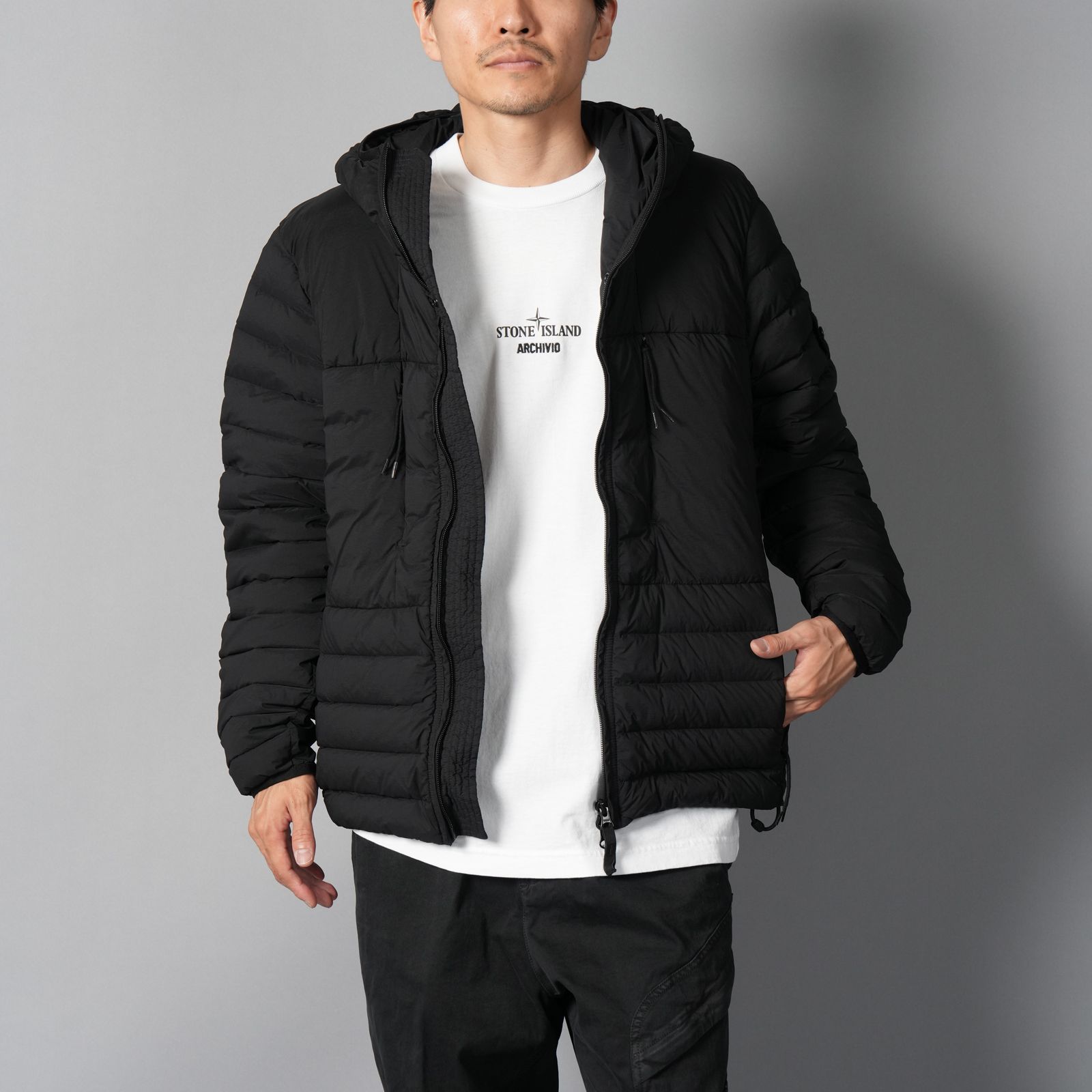 STONE ISLAND - 【ラスト1点】4100020 SEAMLESS TUNNEL NYLON DOWN-TC