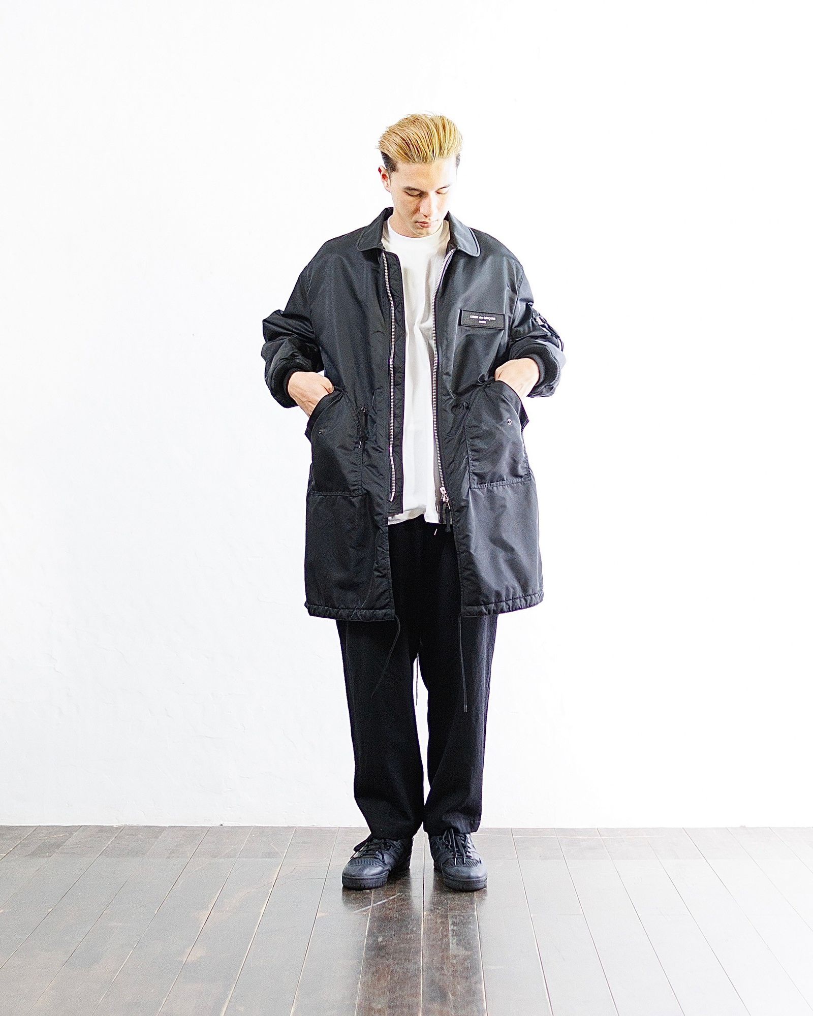 コムデギャルソン オム ナイロンツイルコート スタイル 新作発売