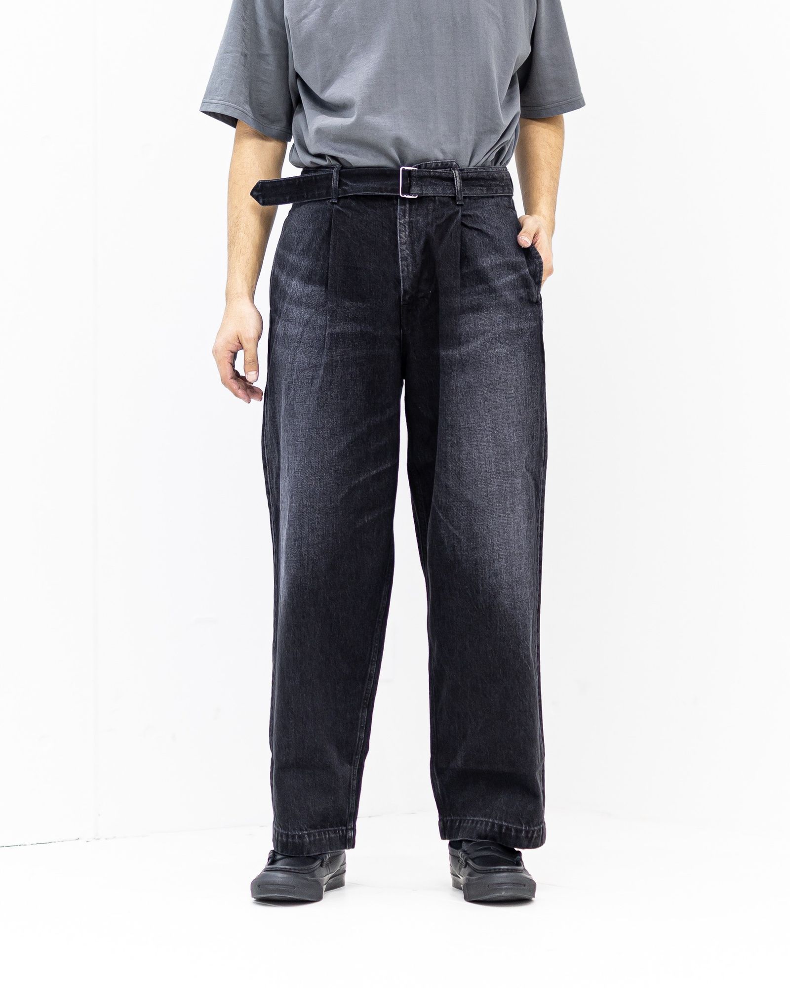 Graphpaper - グラフペーパー Selvage Denim Belted Pants(GU261