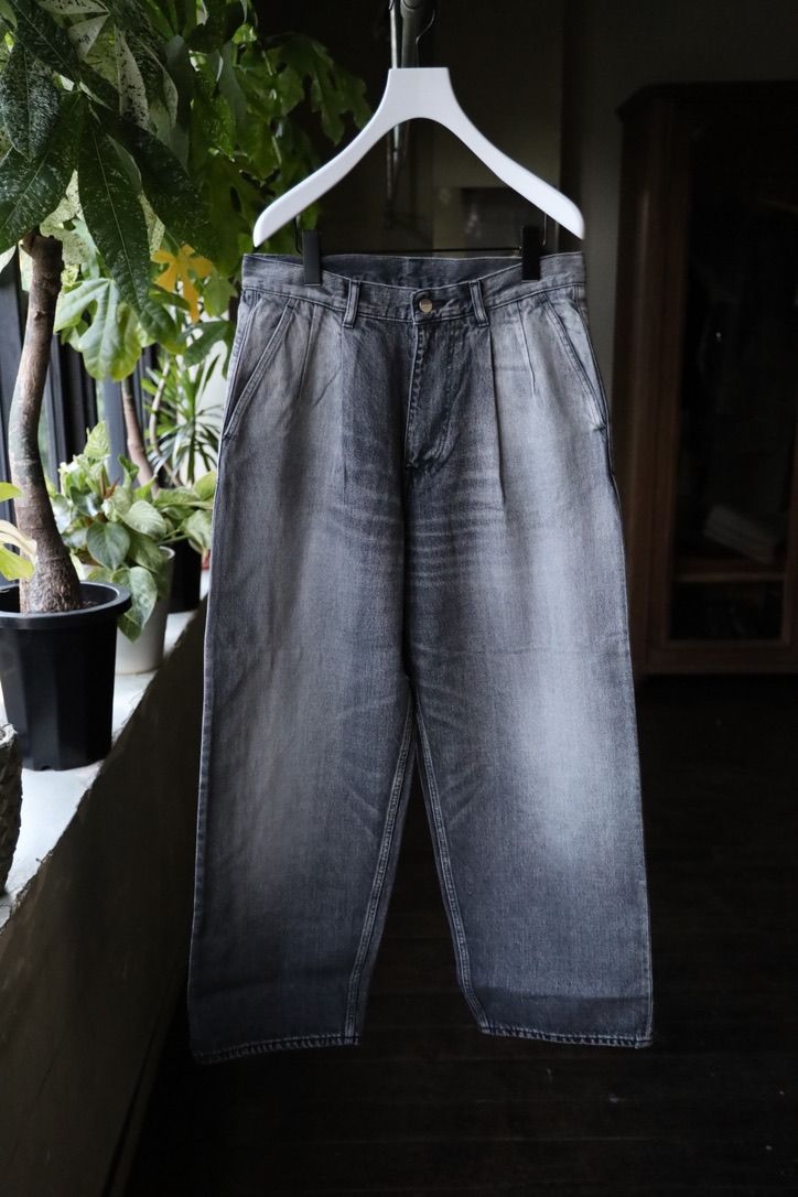 Graphpaper - グラフペーパー Selvage Denim Two Tuck Pants(GU261