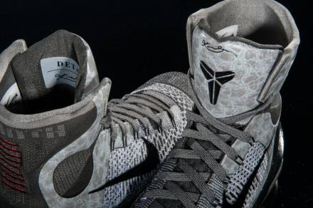 国内3月22日発売予定】 ナイキ コービー 9 エリート ダーク ベース