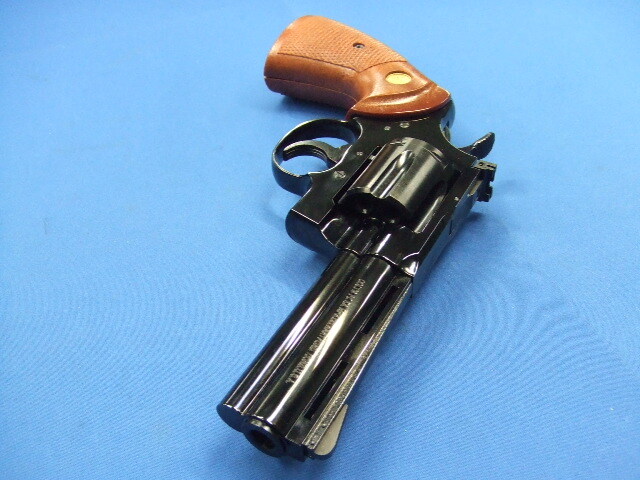 コルトパイソン 4インチ R-Model スチールフィニッシュ | タナカ