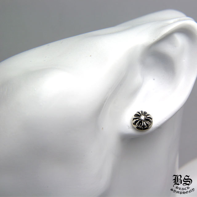 クロムハーツクロスボールスタッドwithダイヤモンド（ピアス）|クロム