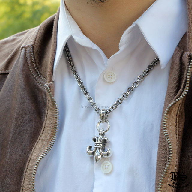 クロムハーツBSフレアペンダントwithベイル(ネックレス)|クロムハーツ