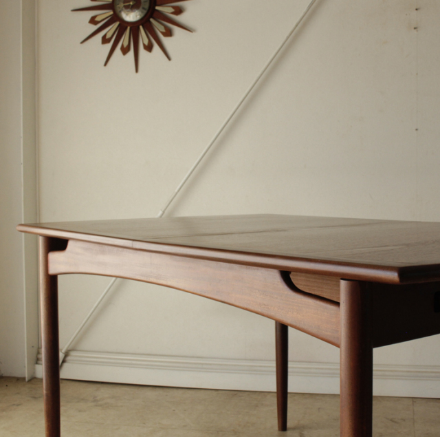 G-planジープランダイニングテーブル | 英国ヴィンテージ家具