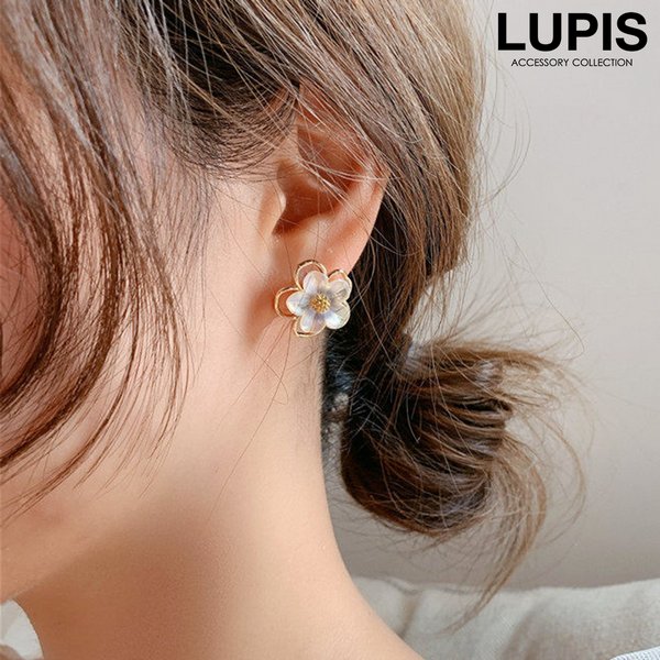 オーロラ×ゴールドフラワーピアス - 激安ピアスの通販販売 | プチプラ