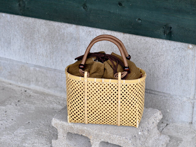 四ツ目編みバッグ ミニ/かごバッグ/竹籠/一点もの/巾着付き/女性/国産