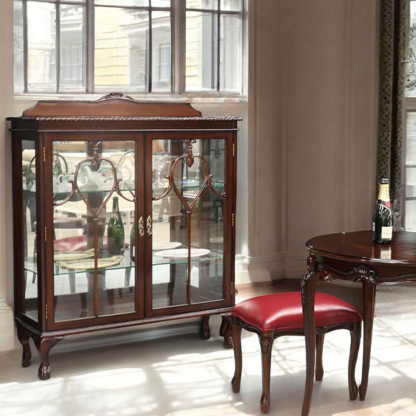 マリナカッシーリ アンティーク調 両開きショーケース｜Y-KAGU(輸入