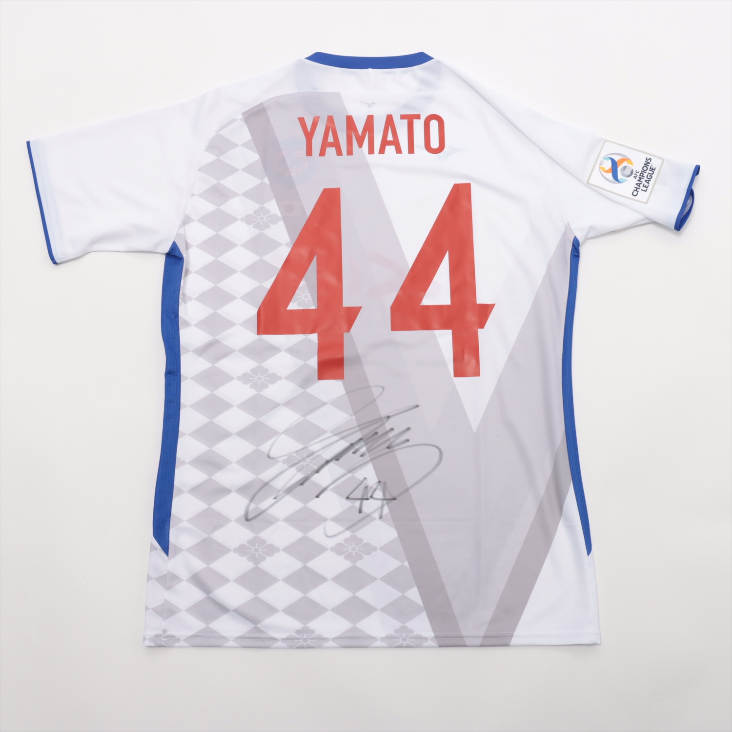 HATTRICK（ハットトリック）-選手の想いをファンへ届ける公式