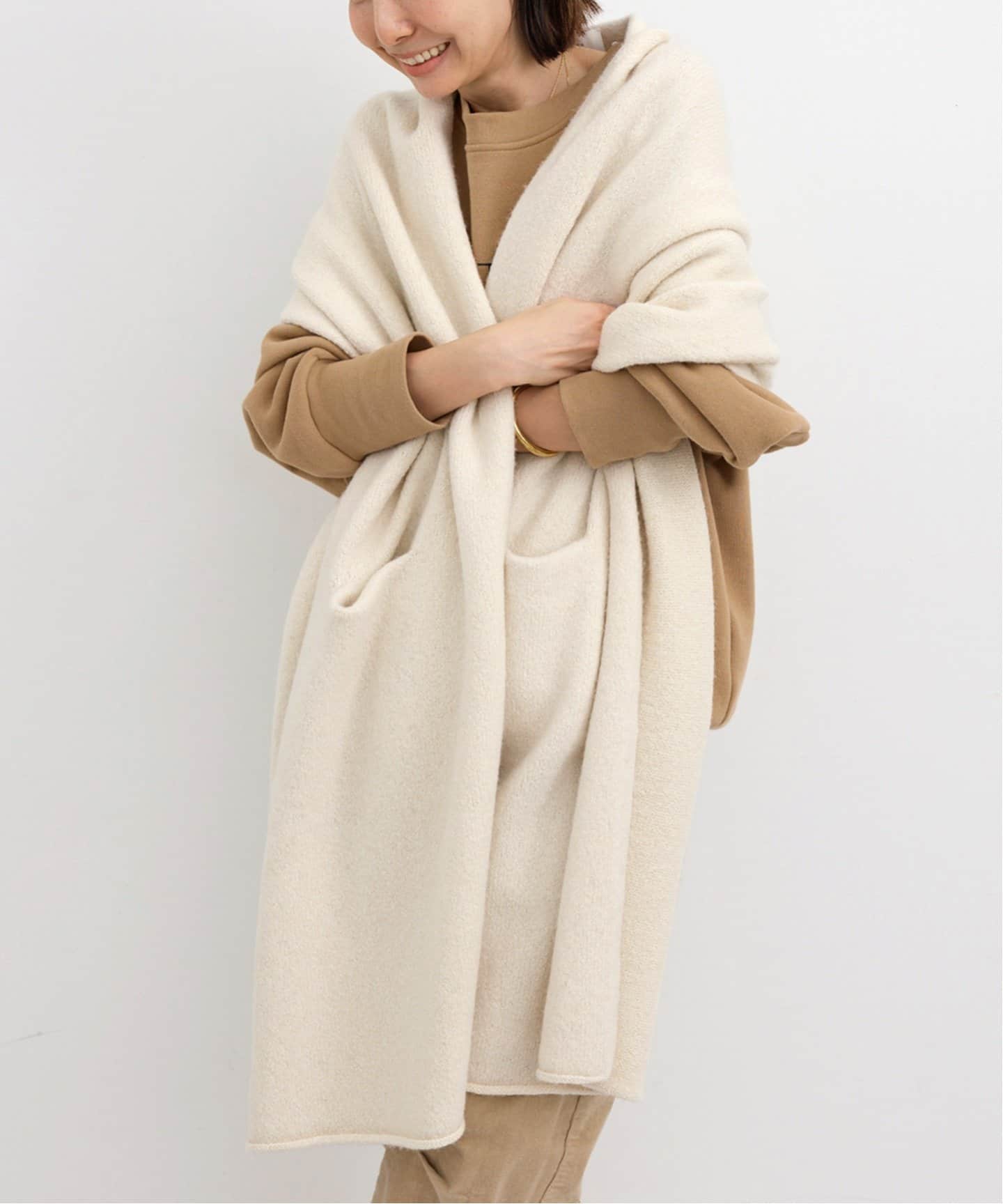 LAUREN MANOOGIAN/ローレン マヌージアン】 U CAPE（ストール）｜L