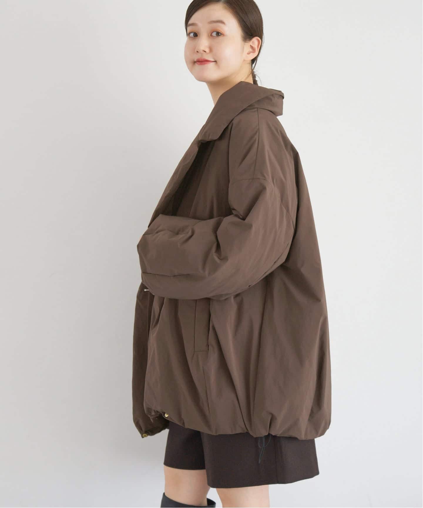 ARTIROSA 撥水テイラーコクーンダウン（ダウンジャケット）｜IENA