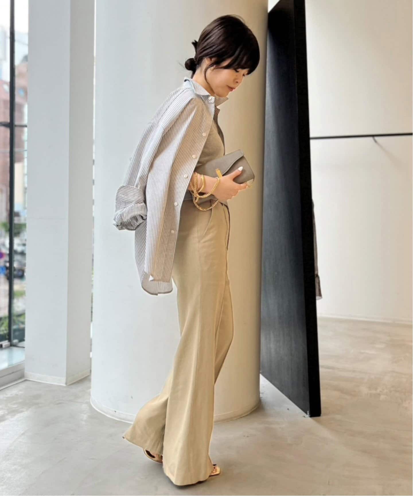 LISIERE LINEN STRETCH PANTS（スラックス）｜L'Appartement