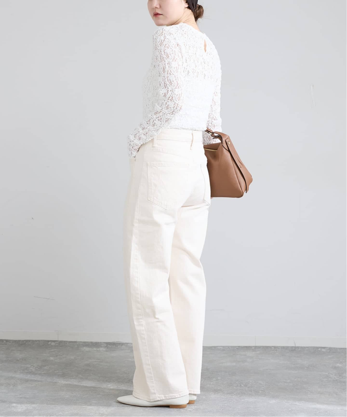 一部カラーWEB限定/追加4予約》Flowerストレッチレースプルオーバー（T