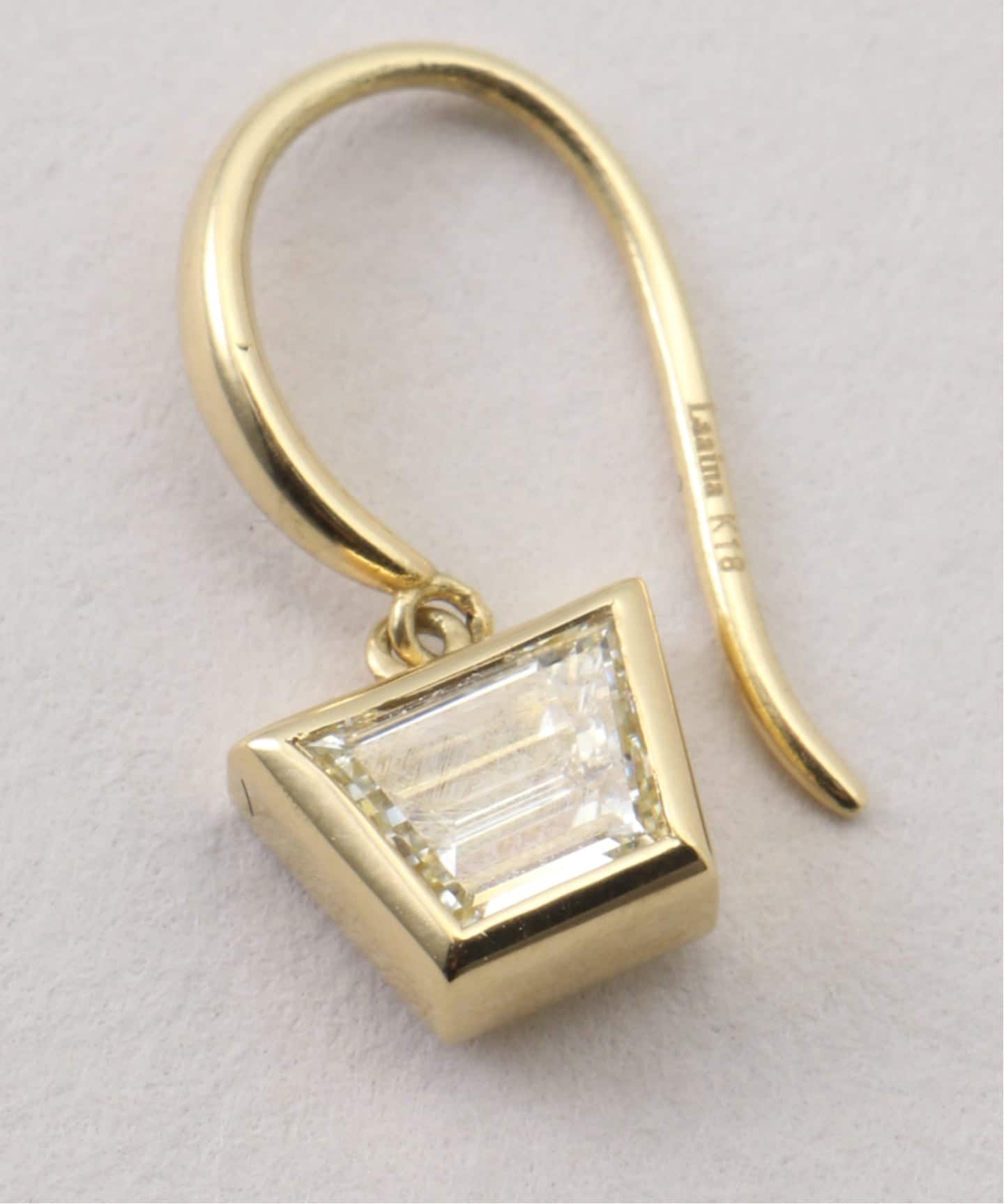 LAAINA/ラアイナ】DIAMOND EARRING（片耳のみ）0.53ct（ピアス（片耳用