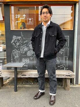 ZARAのアイテムを使った「リジットデニム」のメンズ人気ファッション