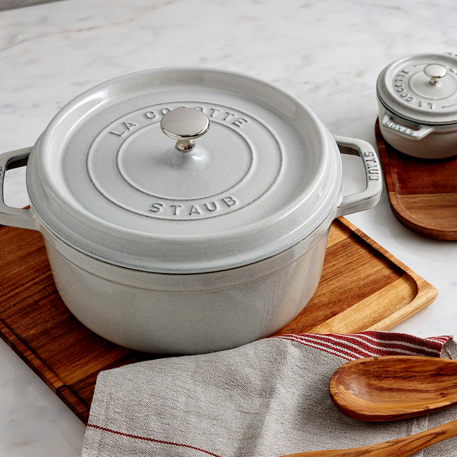 ピコ ココットラウンド 20cm | Staub（ストウブ）のプレゼント・ギフト