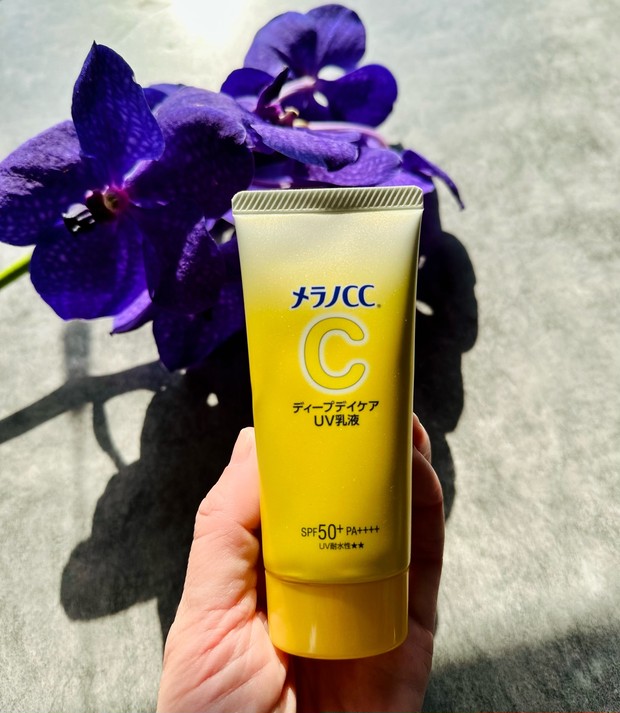 バズリ中】メラノCC 日焼け止めディープディケアUV乳液はどう？使用感