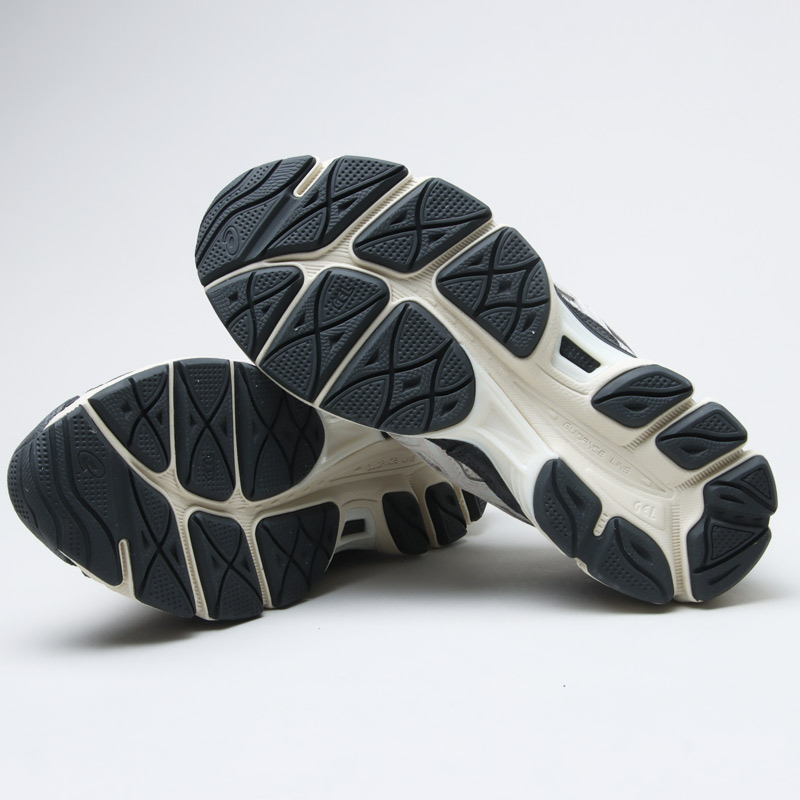 ASICS (アシックス) GEL-NYC / WHITE/SMOKE GREY