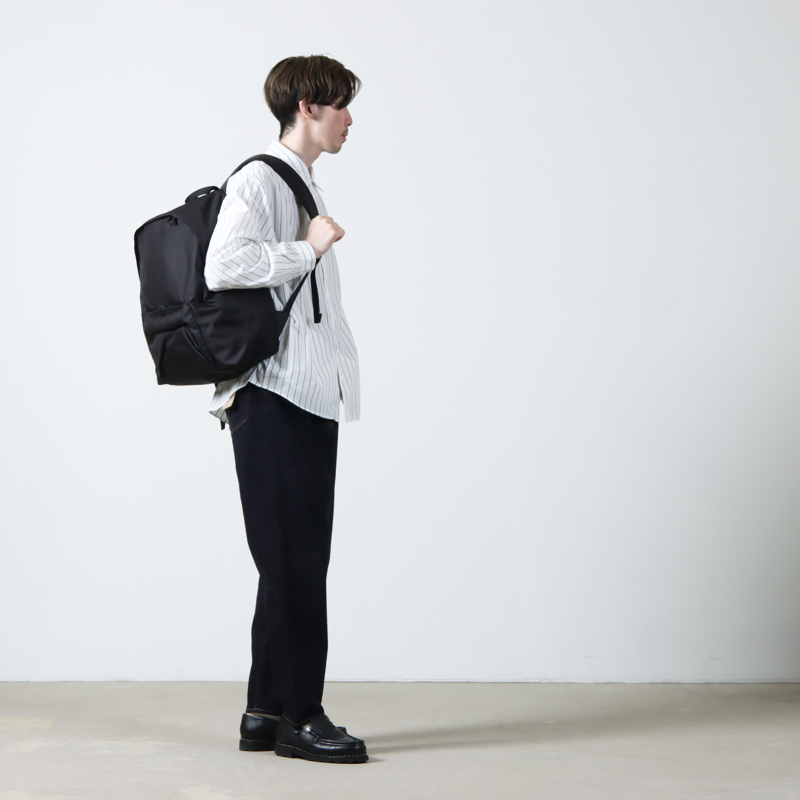 MONOLITH (モノリス) BACKPACK STANDARD SOLID M BLACK / バックパック
