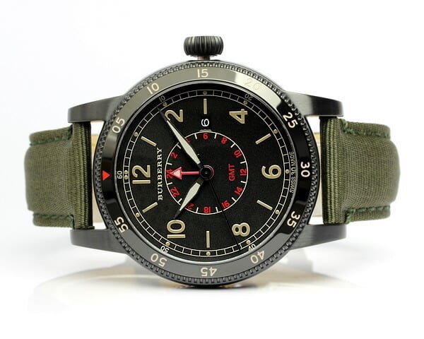 BURBERRY】バーバリー 腕時計 メンズ GMT 100M防水 カーキ 本革レザー