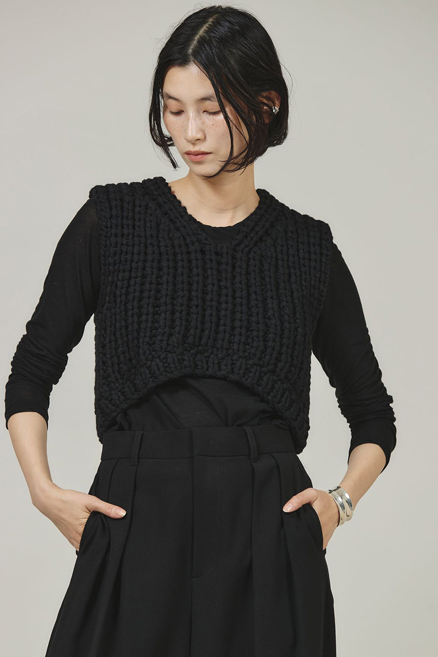 Curensology(カレンソロジー)｜ローゲージハンドニットベスト/ブラック