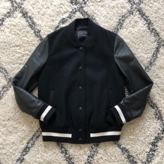 TOMORROWLAND（スタジャン）のフリマアイテム一覧