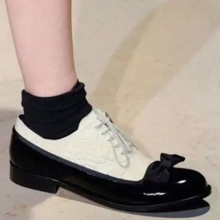 COMME des GARCONS（ローファー/革靴）のフリマアイテム一覧