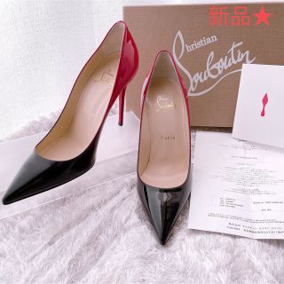 Christian Louboutin（レッド/赤色系）のフリマアイテム一覧