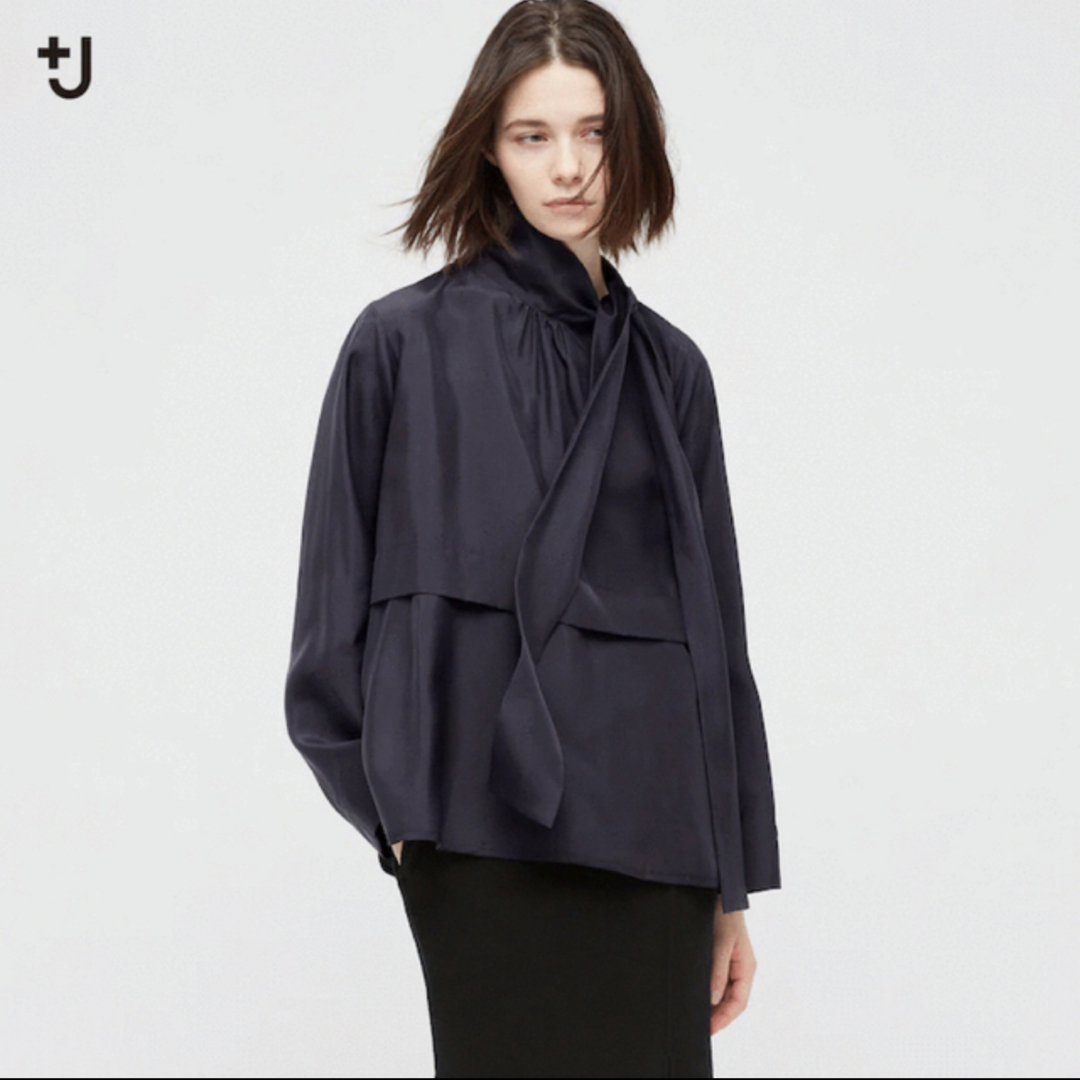 UNIQLO - 【値下げ】新品UNIQLO +J シルクボウタイブラウス Sサイズの