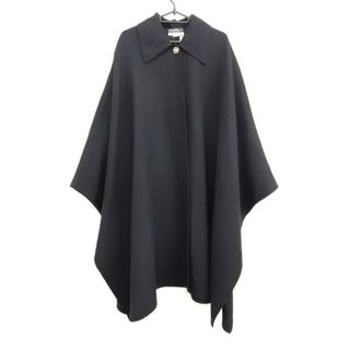 Salvatore Ferragamo（ポンチョ）のフリマアイテム一覧