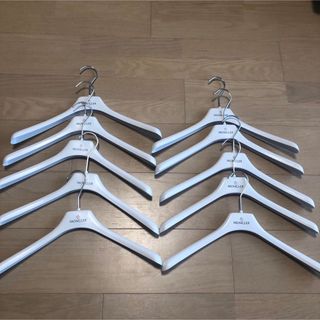 MONCLER（押し入れ収納/ハンガー）のフリマアイテム一覧