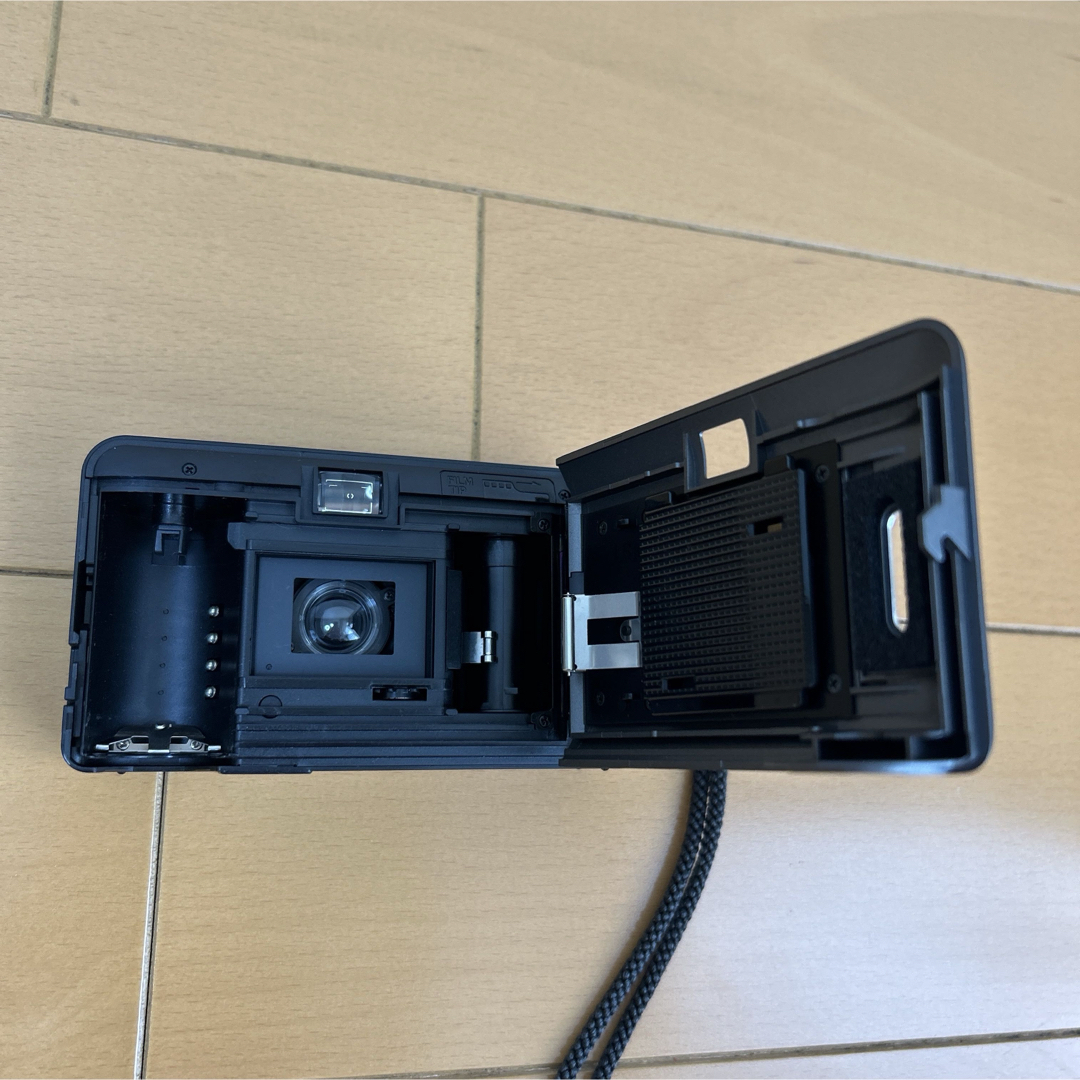 KONICA Big Mini フィルムカメラ ケース付きの通販 by sari○匿名配送