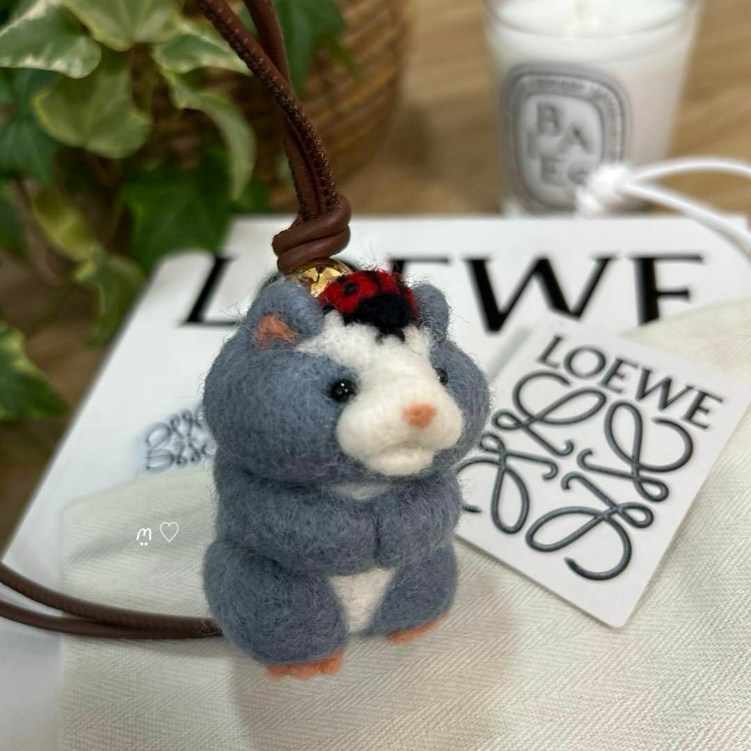 LOEWE - LOEWEロエベ スナフジタ ハムスターチャーム キーホルダー