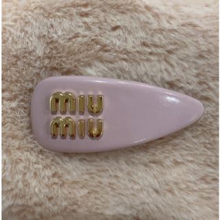 MIU MIU（ヘアアクセサリー ・ ピンク/桃色系）のフリマアイテム一覧