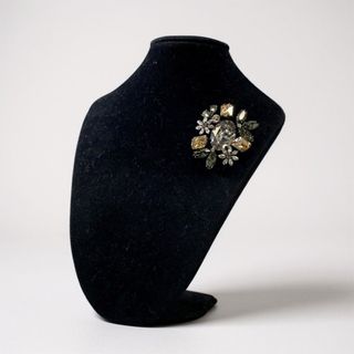 FOXEY（ブローチ/コサージュ）のフリマアイテム一覧