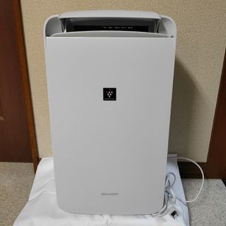 SHARP - シャープ 衣類乾燥除湿機 DW-K14FX-Wの通販 by Rei