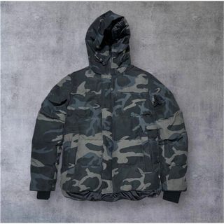 CANADA GOOSE（ブラック/黒色系）のフリマアイテム一覧