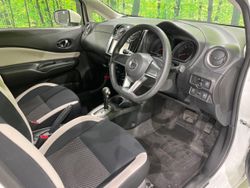 ノート X FOUR スマートセーフティエディション（日産）[CVT（無