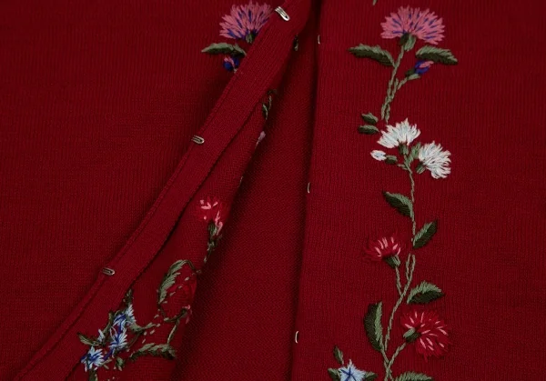 ケイタマルヤマKEITA MARUYAMA フラワー刺繍ホック留めニット